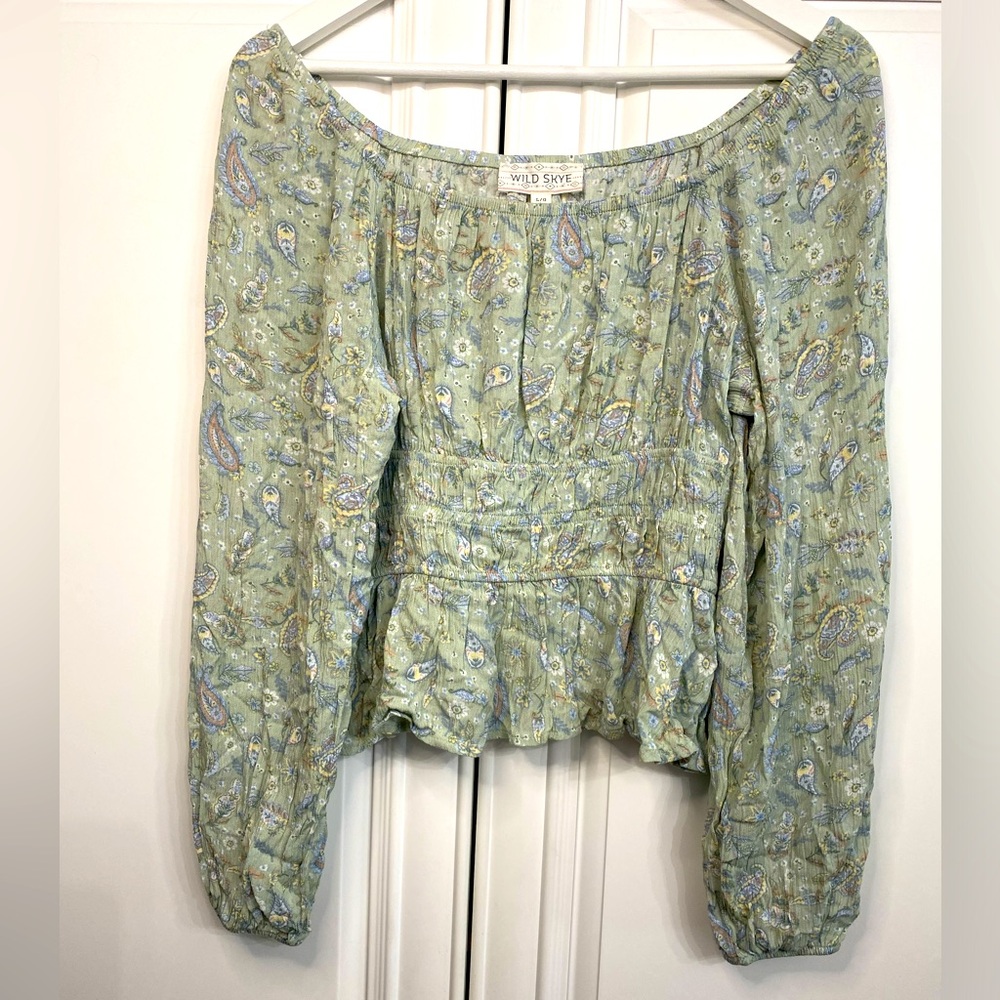 Wild Skye Women’s Size Large Green Paisley Print Cropped Blouse Elastic Waist